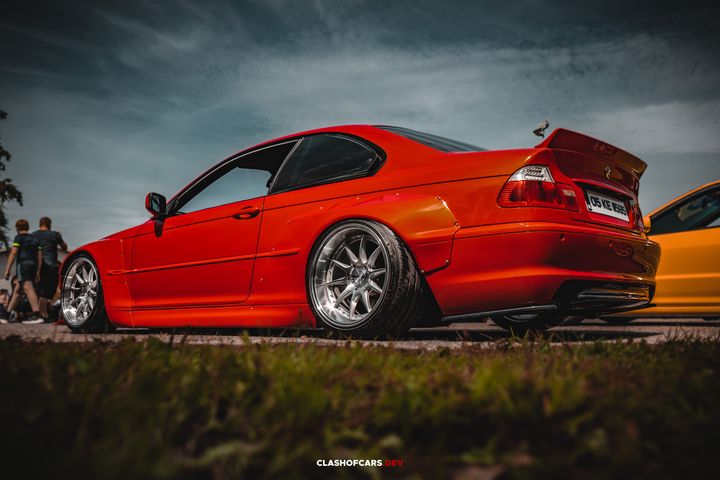 Car meet image number 78