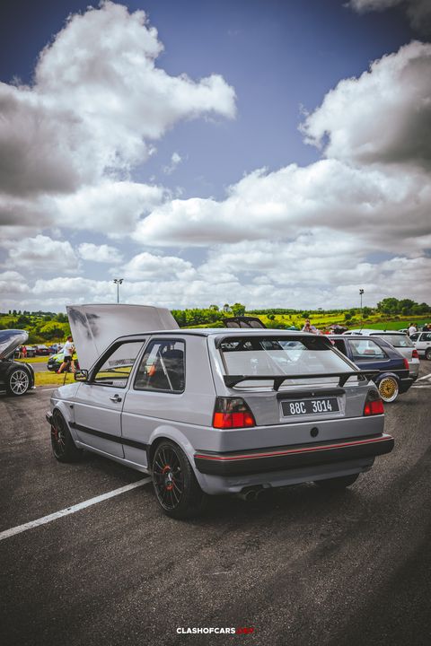 Car meet image number 124