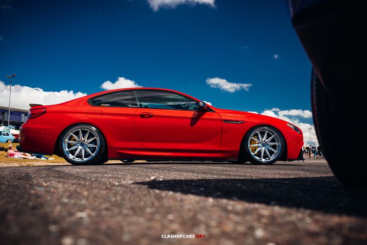 Car meet image number 185
